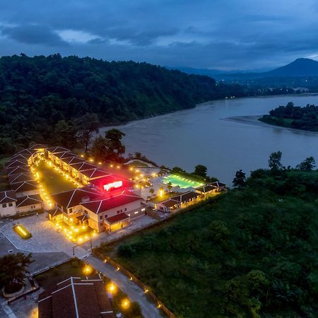 Regenta Resort & Spa By Riverside, Chitwan Exterior photo